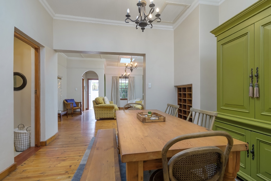 2 Bedroom Property for Sale in Claremont Western Cape